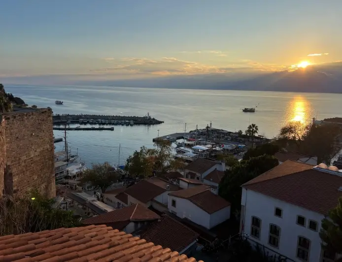 Antalya Merkezde Gezilecek En Özel Yer: Kaleiçi