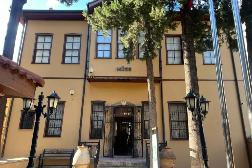 Tarihi Bir Yapıda Kültürel Yolculuk