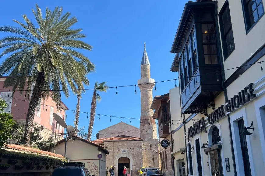 The Broken Minaret: Antalya’s Hagia Sophia